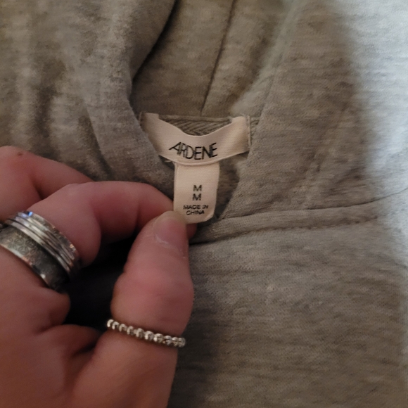 Cropped hoodie - Picture 2 of 2